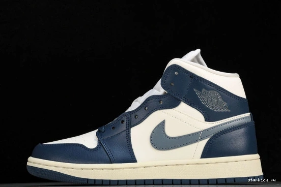 Jordan BQ6472-414 BQ6472-414 French Mid Blue Air 1   0713